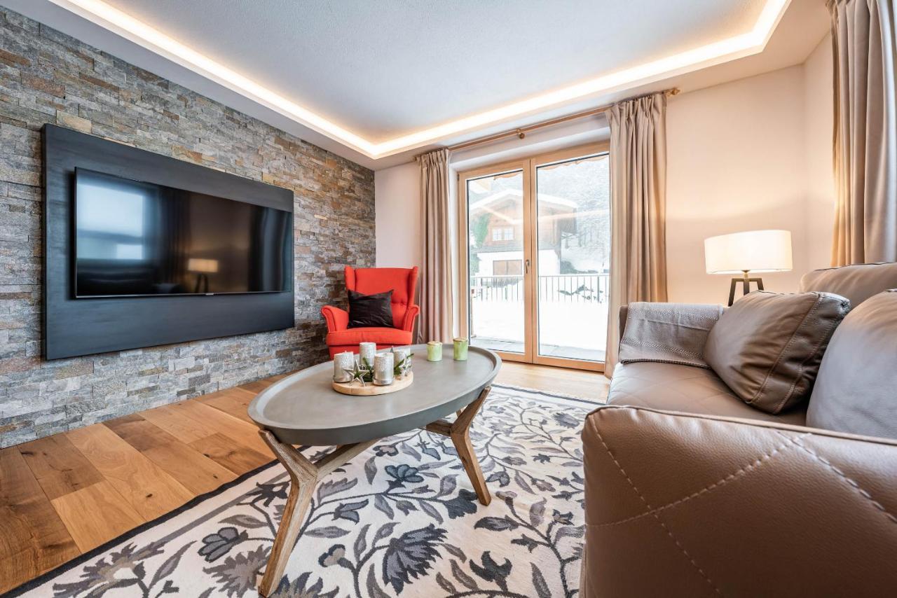 Chalet Alpendomizil Ahorn Mayrhofen Bagian luar foto